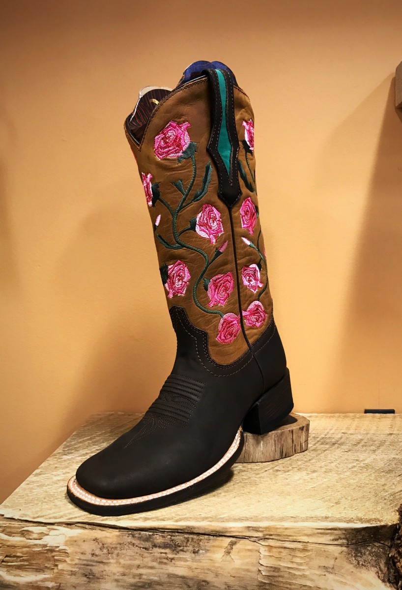 womens square toe booties