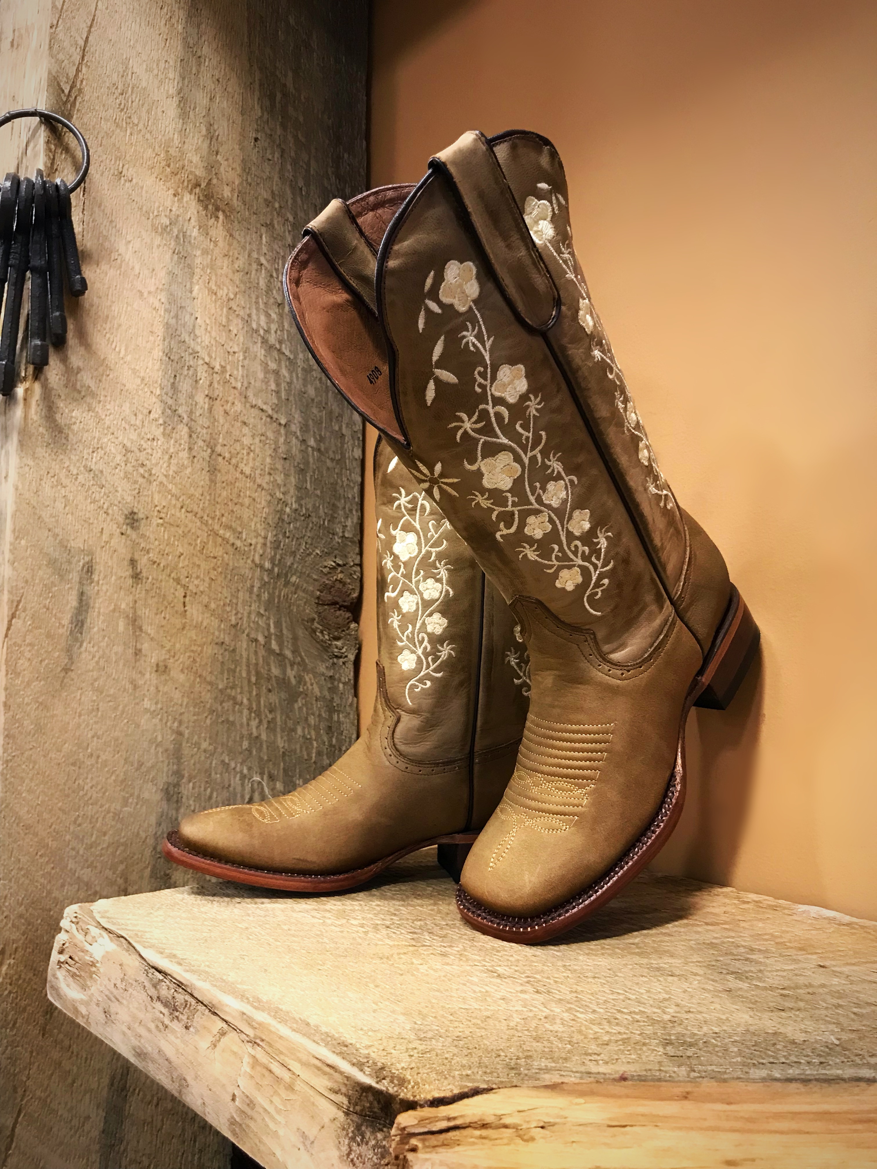 Women's Floral Embroidery Cowgirl Square Toe Boots ( Tan )