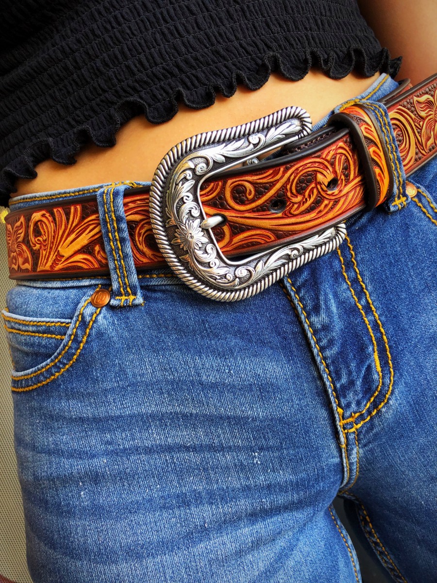 ARIAT- Women’s Floral Tooled Leather Belt ( Black / Natural ) – El ...