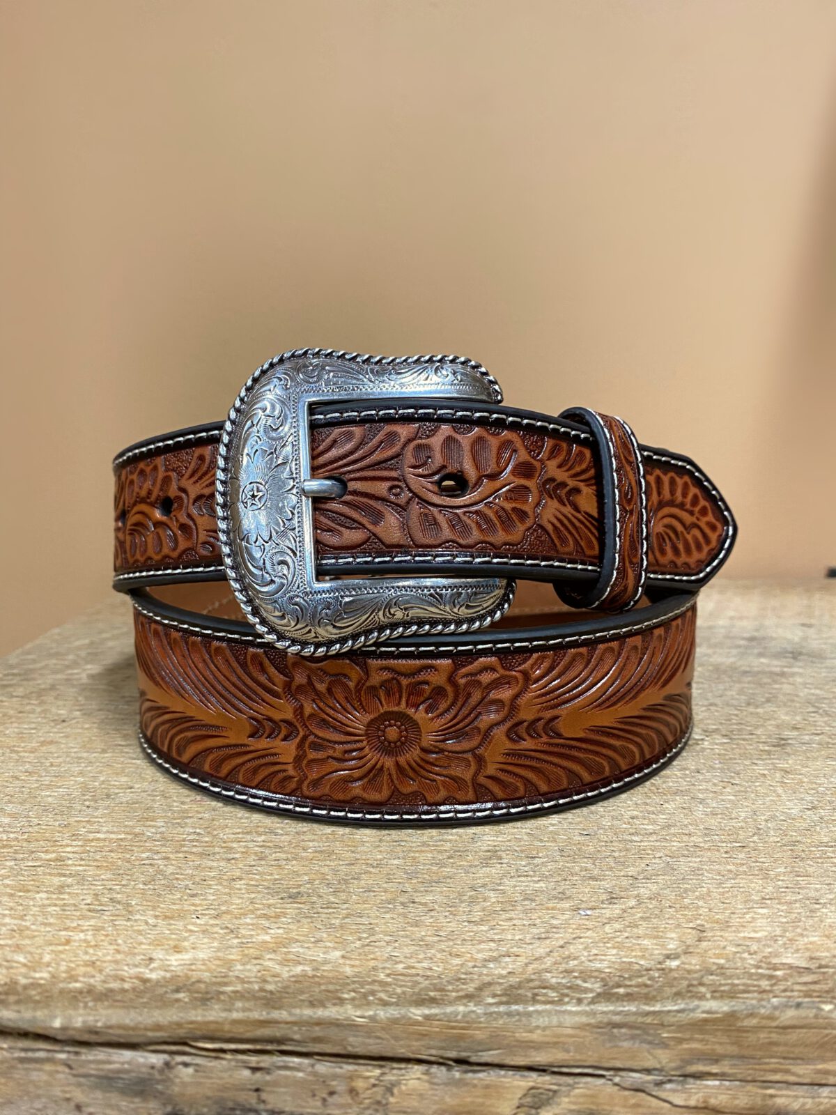 NOCONA – Nocona Mens Cactus Concho Belt ( Chestnut ) – El Potrerito